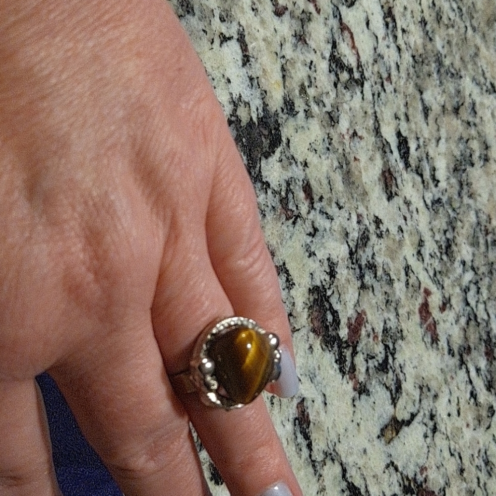 Tiger Eye gorgeous silver ring